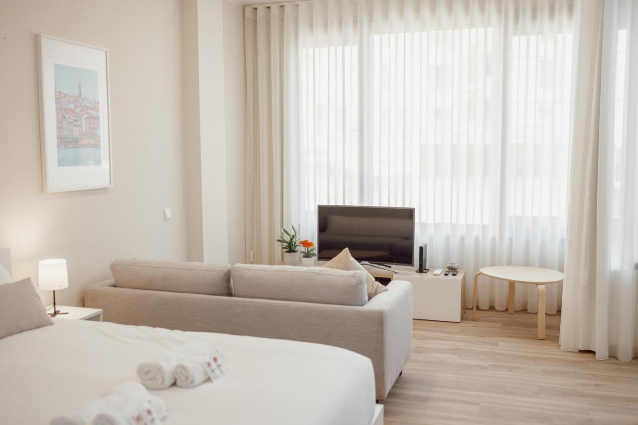 Modern Trindade By Homing Apartment ปอร์โต ภายนอก รูปภาพ