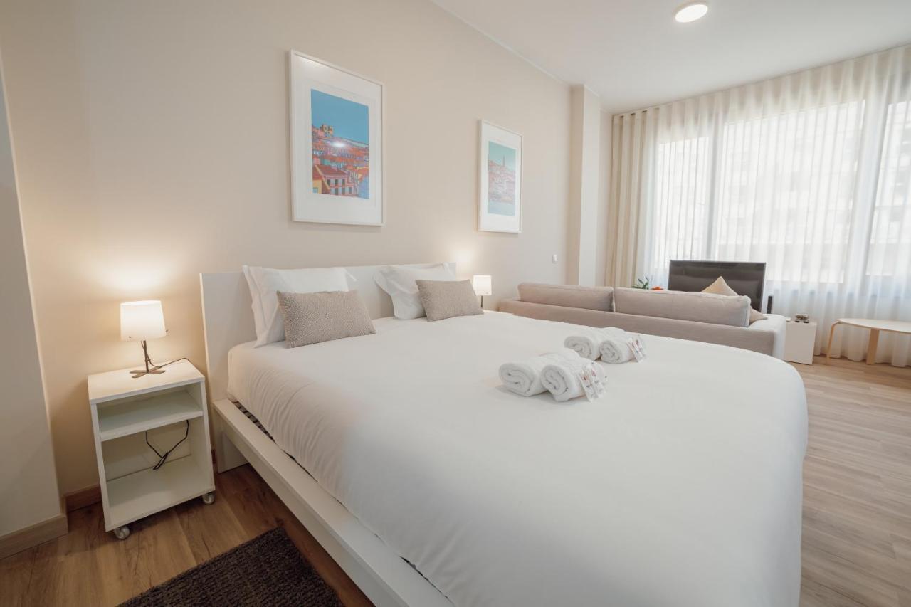 Modern Trindade By Homing Apartment ปอร์โต ภายนอก รูปภาพ